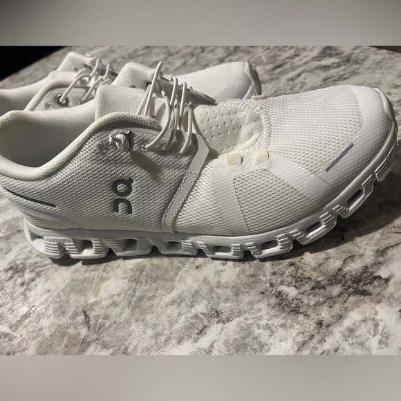 On Cloud Cloud X - Picture 4 of 9